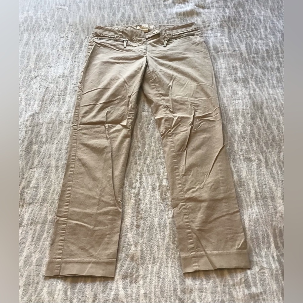 ✨✨ Michael Kors Khaki Pants Size 2 ✨✨
